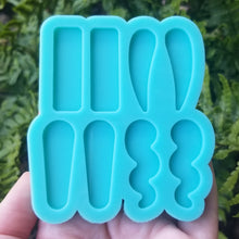 Load image into Gallery viewer, Statement Stud Earring Palette Mold