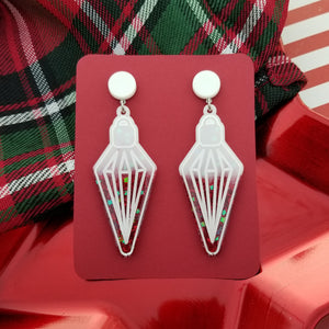 Red Ombre Pointed Ornament Earrings