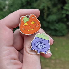 Load image into Gallery viewer, Wooden Halloween Pins