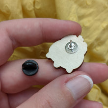 Load image into Gallery viewer, Wooden Halloween Pins