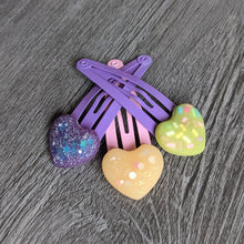 Load image into Gallery viewer, Heart Hair Clips